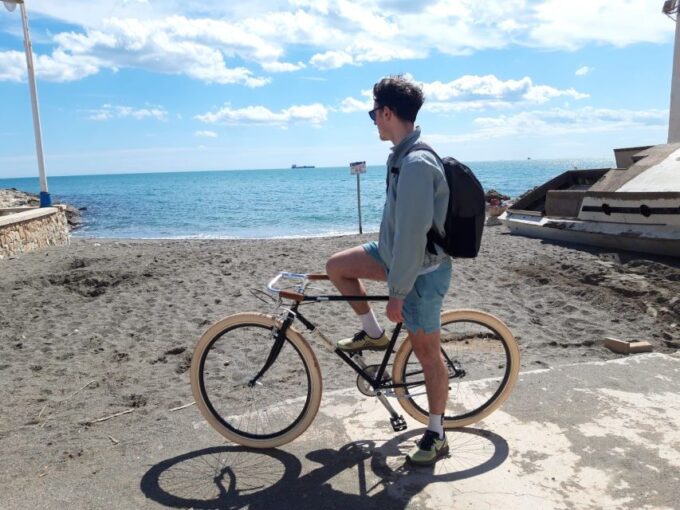 Malaga: Bike Rental for City Discovery Route & Beaches - Frequently Asked Questions