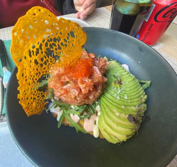 Malaga Bike Tour : Fusion Wine & Tapas Delights - Key Points
