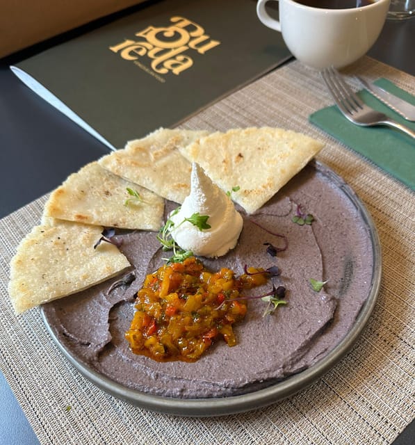 Malaga Bike Tour : Fusion Wine & Tapas Delights - Frequently Asked Questions