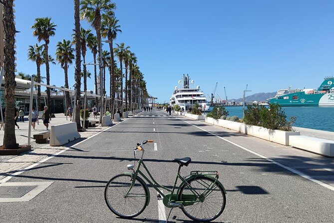 Malaga Bike Tour - Street Art, City Center, Bay Area - About Your Stay