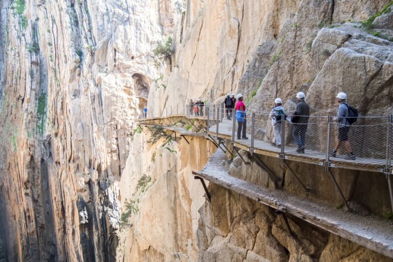 Malaga: Caminito Del Rey Path Day Trip With Guide - Exploring the Conde De Guadalhorce Dam