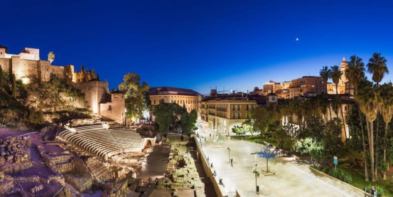 Málaga: Cathedral, Alcazaba, Roman Theater Walking Tour - Itinerary Highlights
