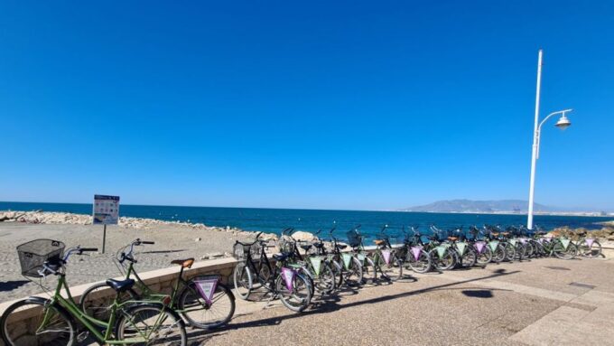 Malaga: City Bike Rental With Self-Guided Cycling Route - Booking Your City Bike Adventure