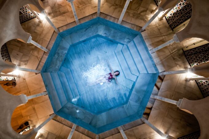 Malaga: Entry Ticket to Hammam Al Ándalus With Massage - Relaxation in the Lounge Area