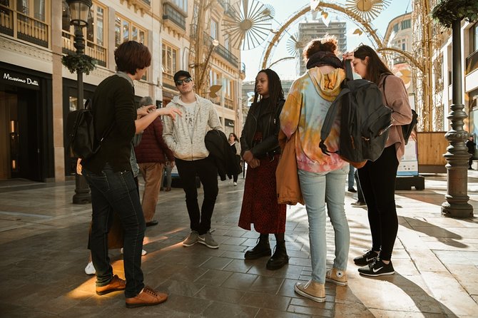 Málaga Flamenco and City Highlights Guided Tour - by Oh My Good Guide! - Product Information and Support