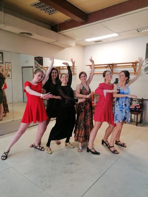 Málaga: Flamenco Class Experience - Meeting Point and Communication