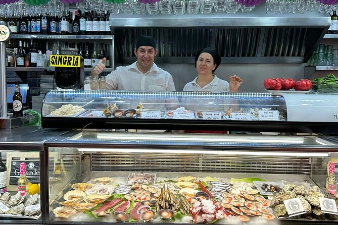 Malaga Food Walking Tour With Tapas & Wine Tasting - Overview of the Food Tour