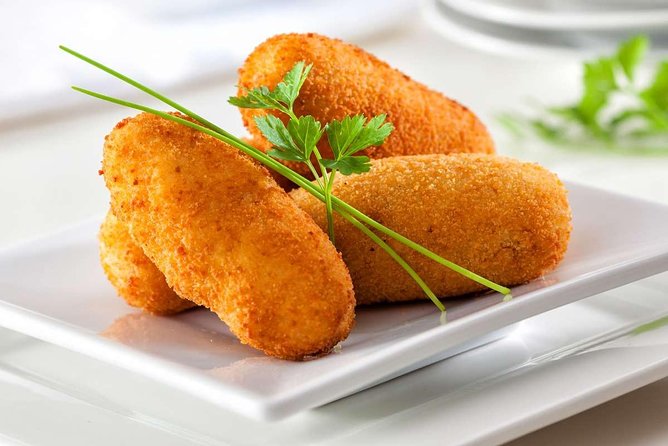 Malaga Gastronomy Tour Wines and Spanish Tapas - Cancellation and Refund Policy Details