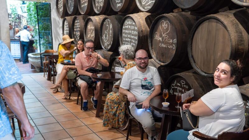 Málaga: Guided Tour and Tasting of Local Products - Guided Tour Experience