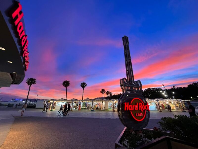 Malaga: Hard Rock Cafe Entrance With Lunch or Dinner - Accessibility and Language Support
