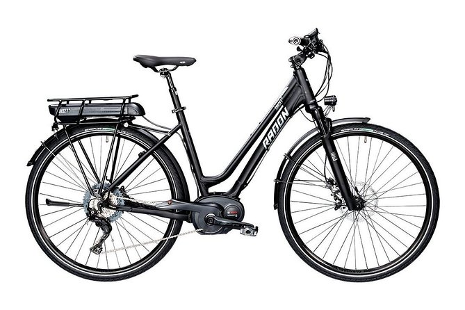 Malaga Highest Peak E-Bike Tour: White Village Olias and El Palo - Equipment and Group Size
