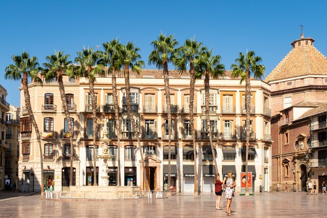 Malaga Highlights Exploration Game and Tour - Cultural and Historic Attractions