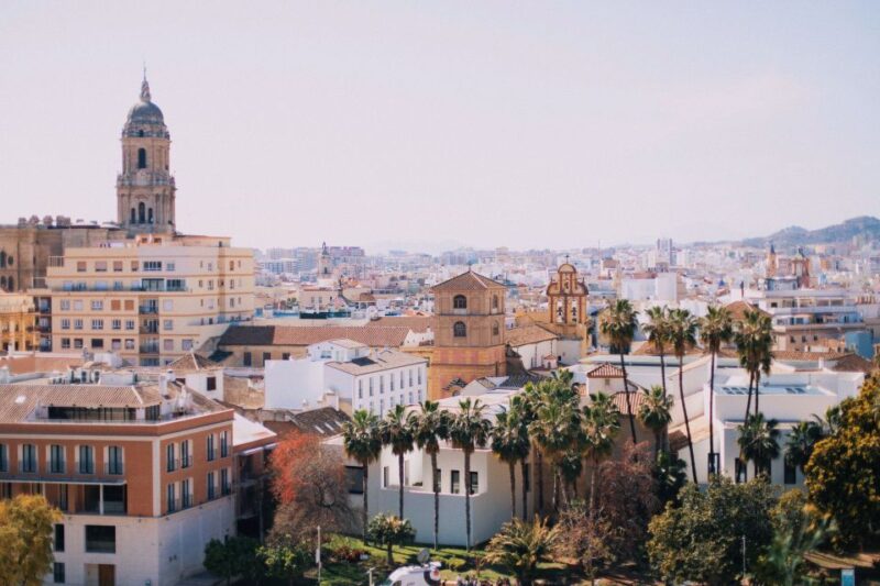 Málaga: Highlights, Old Town & Viewpoint Walking Tour - Tour Details