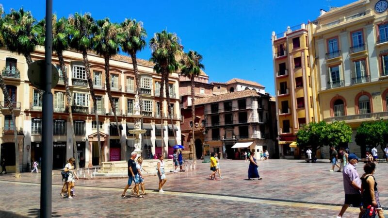 Málaga: Historic Center Private Tour With Local Guide - Itinerary Highlights