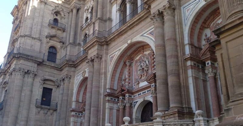 Malaga: Old Tour Walking Tour W/Cathedral & Picasso Museum - Key Points