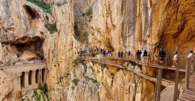 Malaga or Rincon De La Victoria: Caminito Del Rey Day Trip - Inclusions and Exclusions