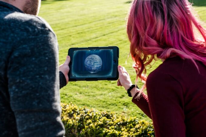 Malaga: Outdoor Escape Game, Super Portal (14+) - Explore the Citys Landmarks