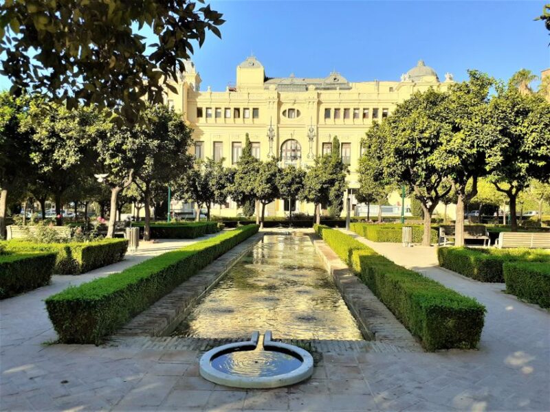 Malaga: Private Walking Tour - Highlights