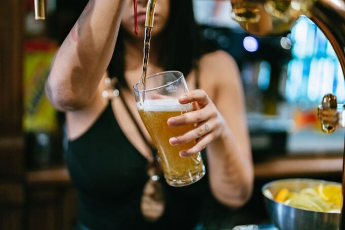 Malaga: Pubs and Clubs Crawl - Exploring Malagas Nightlife