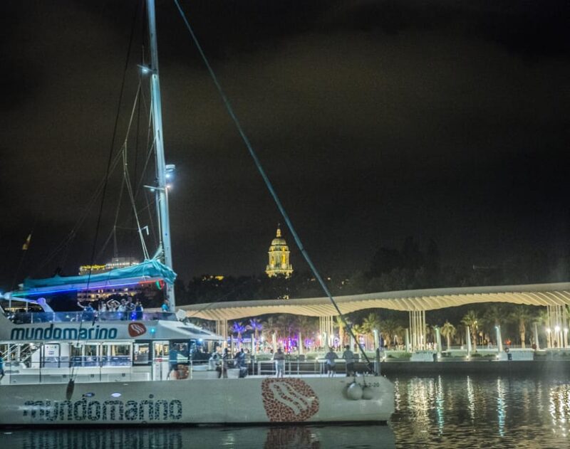 Malaga: Sailing Catamaran Sunset Cruise With Live DJ & Drink - Key Points