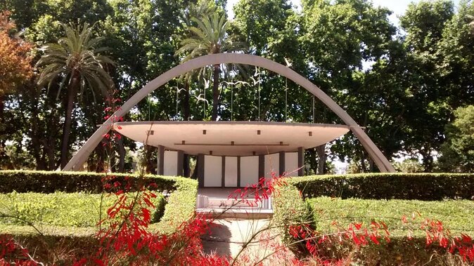 Malaga Self-Guided Audio Tour - Tour Overview and Features