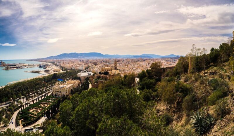 Malaga: Self-Guided Audio Tour Discovering Moorish Heritage - Customer Feedback and Ratings