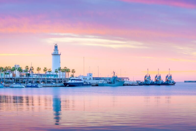 Malaga: Self-Guided Highlights Scavenger Hunt & Walking Tour - Exploring Malaga Through Scavenger Hunt