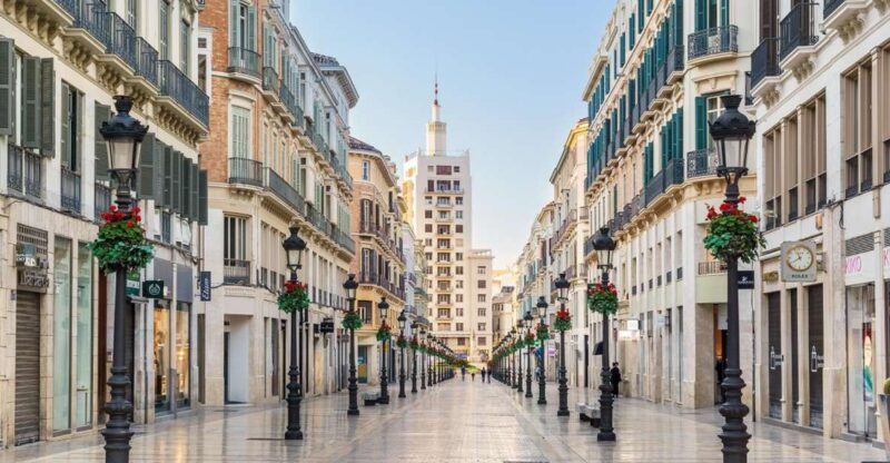 Malaga: Thyssen Museum 2-Hour Private Guided Visit - Key Points