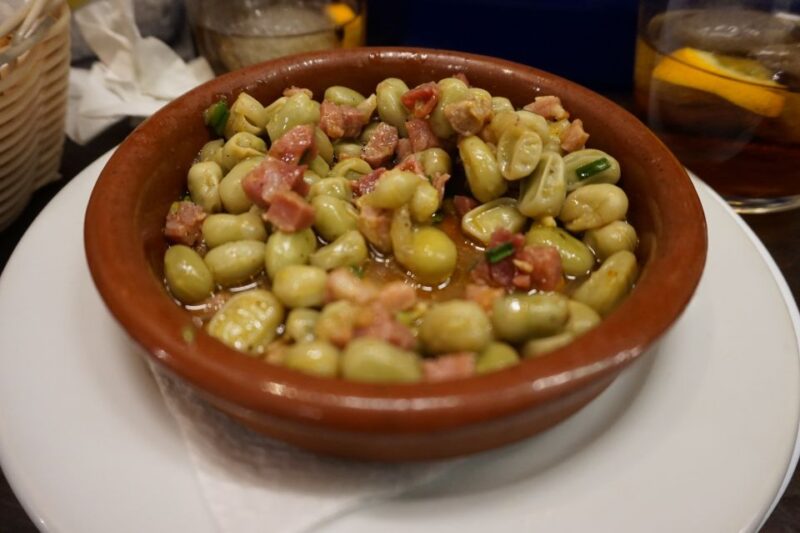 Málaga: Traditional Andalusian Tapas and Wine Tour - Booking Details