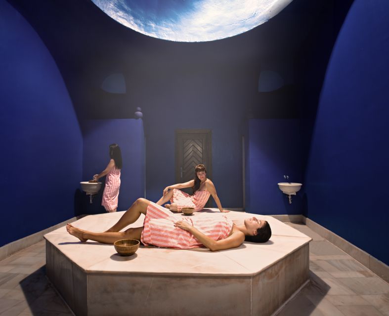 Málaga: Traditional Arabic Baths - Additional Massage Services