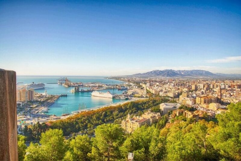 Malaga: Walking Tour of Must-See Attractions - Walking Tour Duration