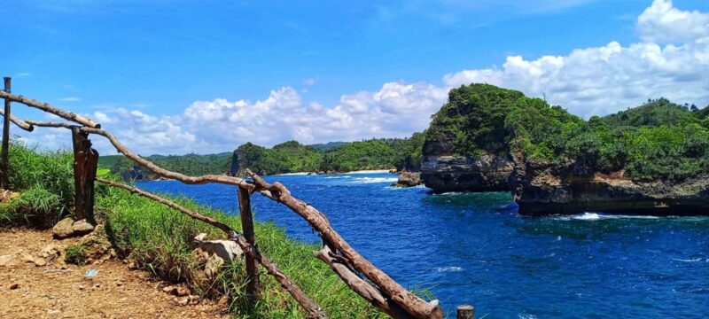 Malang: South Beaches Tour With Private Transfer - Highlights and Activities