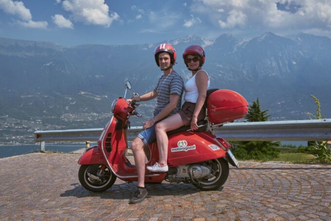 Malcesine: Lake Garda Self-Guided Vespa Tour - Meeting Point