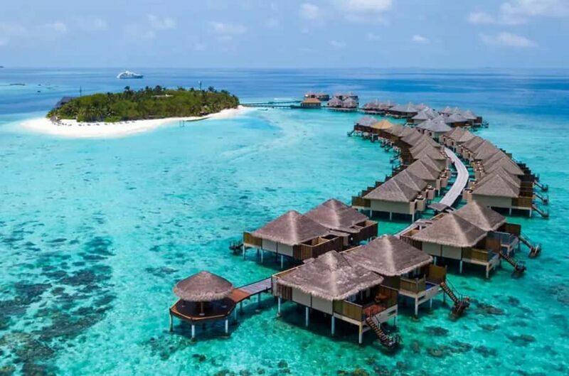 Maldives: Adhaaran Resort Day Pass with Lunch or Dinner - FAQs