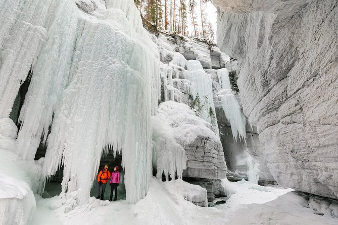 Maligne Canyon Icewalk - Details of the Icewalk Tour