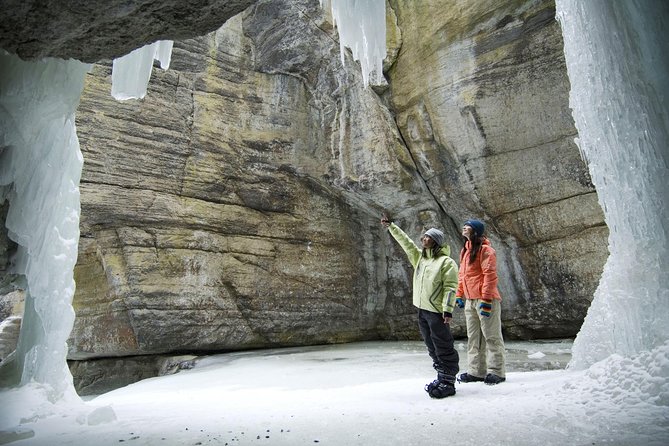 Maligne Canyon Icewalk - Tour Times and Schedules