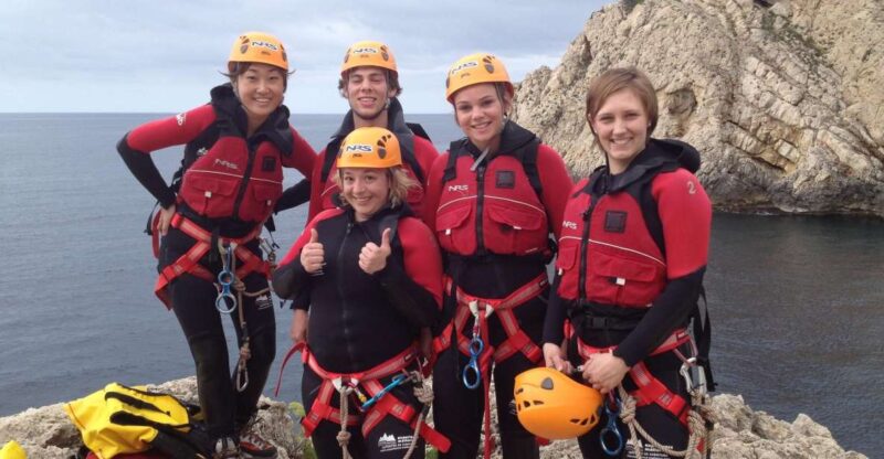 Mallorca: 4-Hour Cliff Jumping Adventure - Stunning Mediterranean Cliff Landscapes