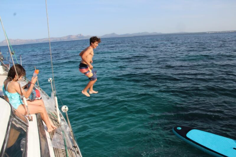 Mallorca/Alcudia: Boat Trip With Snack and Swim - Inclusions