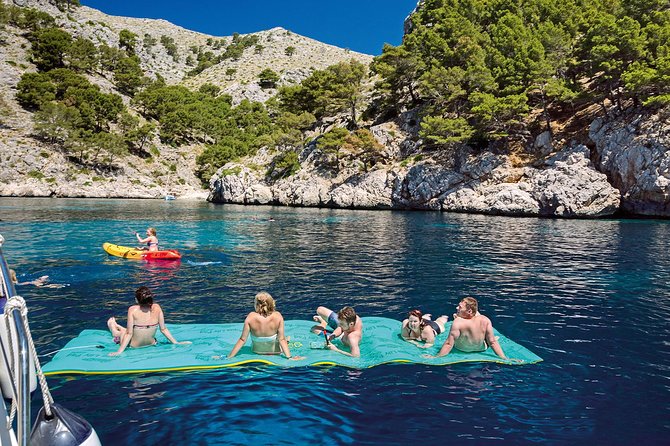 Mallorca Catamaran Cruise With Scenic Views and BBQ Lunch - Preparing for the Catamaran Adventure