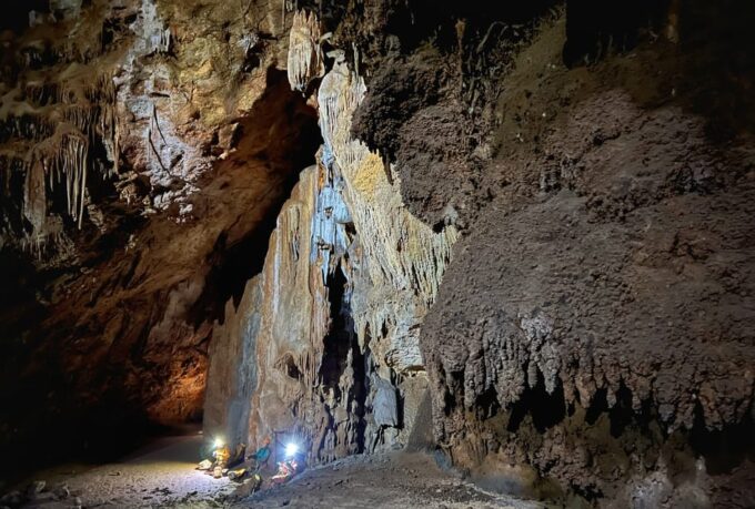 Mallorca: Cova De Sa Campana Rappelling Adventure - Caving Tools and Techniques