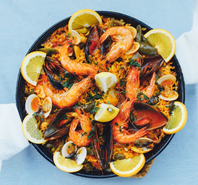 Mallorca: Dinner Experience With the Famous Paella Man - Activity Highlights