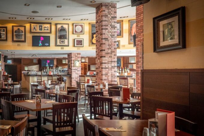 Mallorca: Hard Rock Cafe Entrance With Lunch or Dinner - Frequently Asked Questions