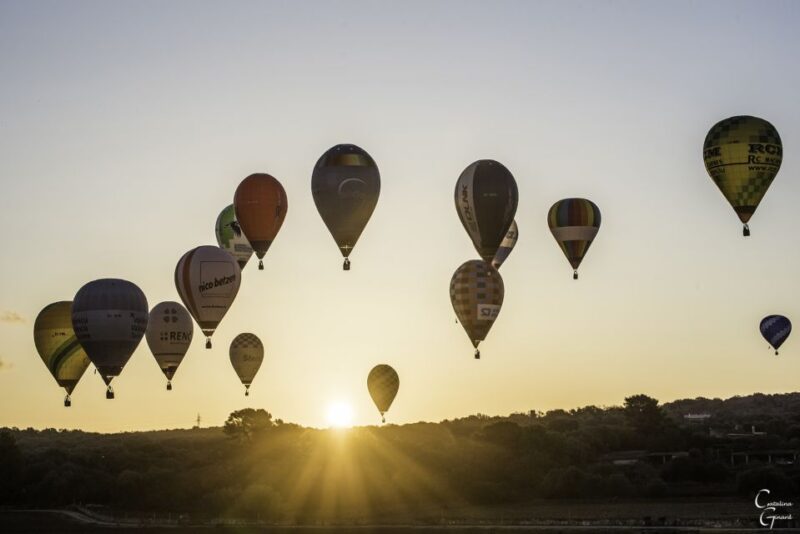 Mallorca: Hot Air Balloon Flight With Private Options - Balloon Airport and Setup