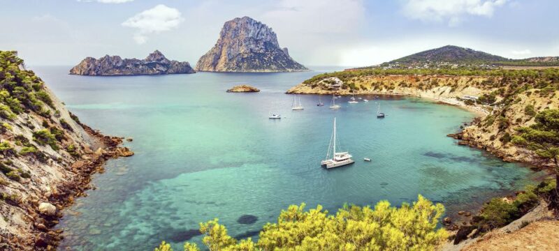 Mallorca & Ibiza Tour (Ink. Ferry, City, Beach, Club, Tapas) - Mallorca to Ibiza Ferry