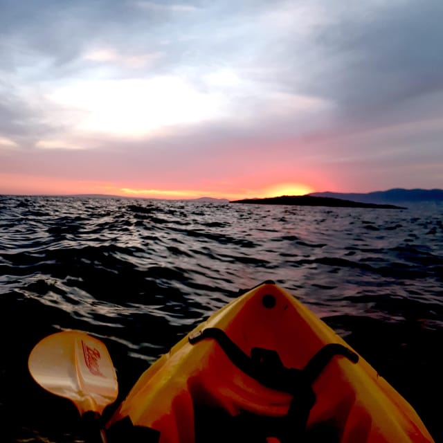 Mallorca: Kayak Sunset Tour From Can Pastilla Beach - Experience Details