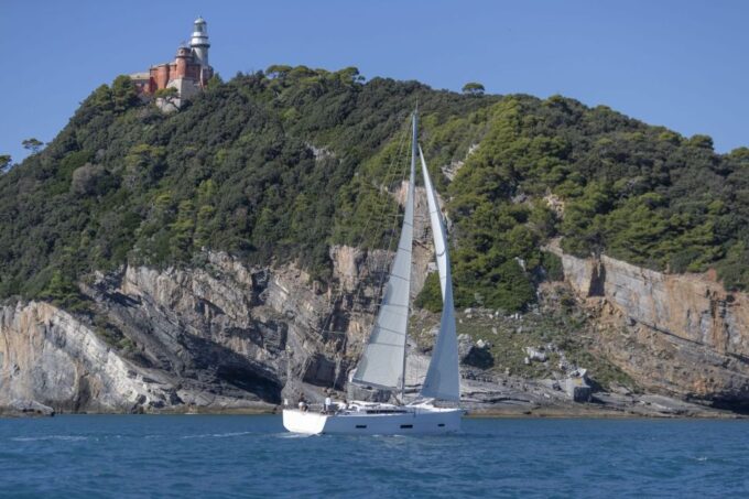 Mallorca: Midday or Sunset Sailing With Snacks and Open Bar - Frequently Asked Questions