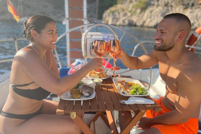 Mallorca Sailing Tour With Tapas and Wine - Booking and Reservations