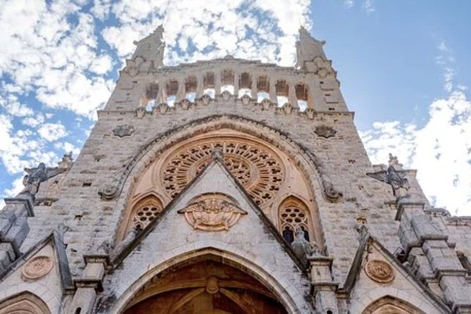Mallorca Shore Excursion: Exclusive Soller and Valldemosa - Meeting and Pickup