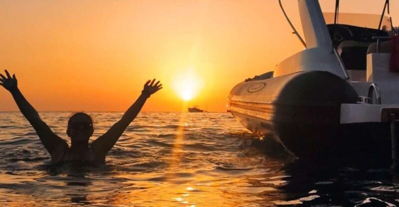Mallorca: Sunset by Private Boat Trip in Dragonera Island - Included in the Tour