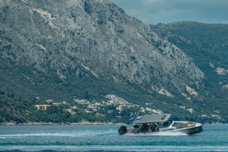 Mallorca: Sunset Cruise on Speed Boat - Amenities and Activities